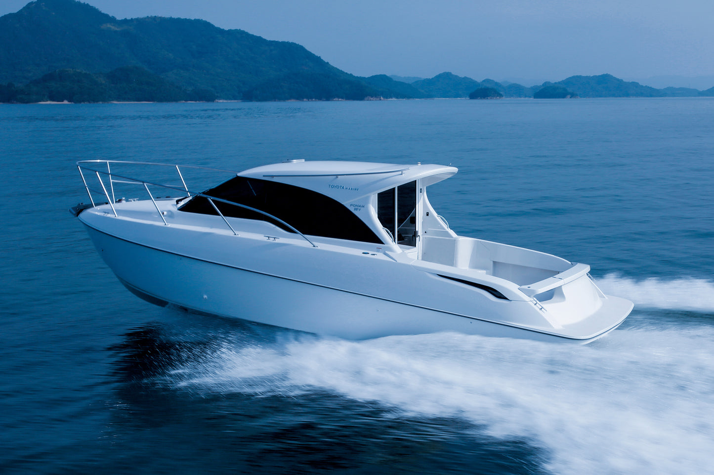 Japanese Toyota Ponam V28 (Ponam Series) 30 Inches Boat Model