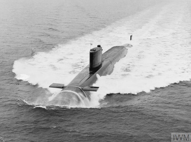 Royal Navy HMS Resolution Submarine (S22) 36 Inches Model