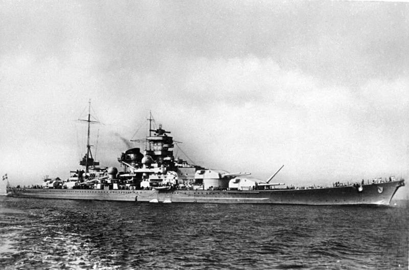 Germany Scharnhorst-Class 30 Inches Battleship Model
