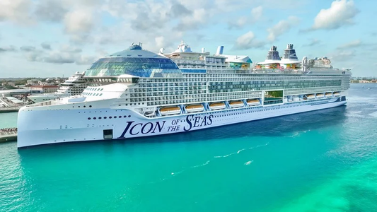 American Icon of the Seas (Icon Class) – Royal Caribbean 36 Inches Ship Model