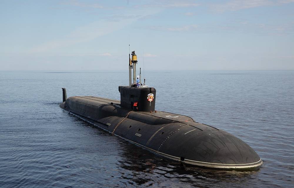 Russian K-535 Yuriy Dolgorukiy Borei-Class Submarine (Project 955) 30 Inches Model