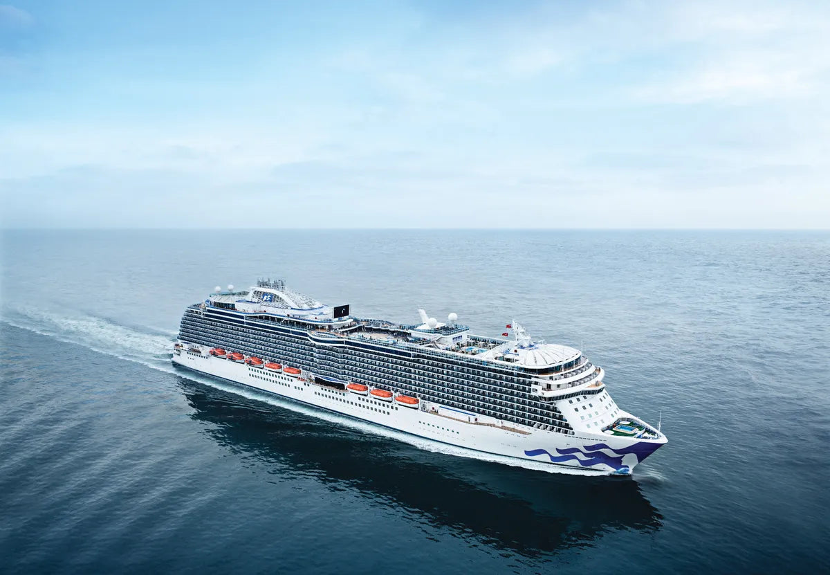 American Regal Princess Royal-Class Cruise Ship 36 Inches Model