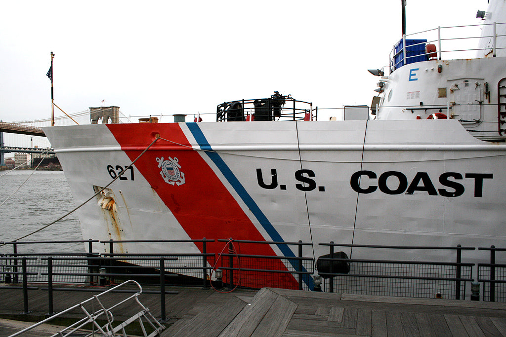 USCGC Vigorous WMEC-627 L91cm Ship Model