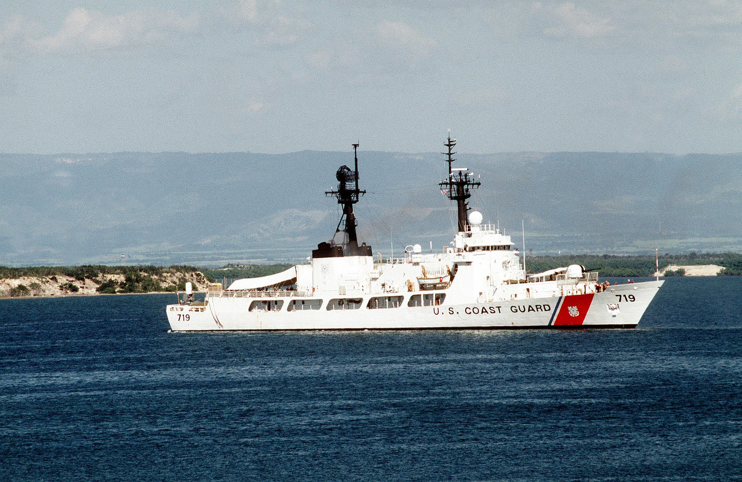 USCGC Boutwell WHEC-719 30 Inches L Ship Model