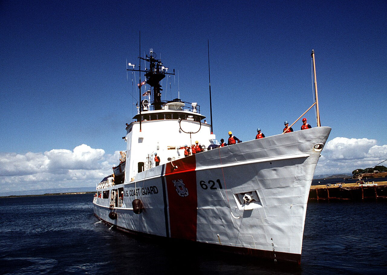 USCGC Valiant WMEC-621 L76cm Ship Model