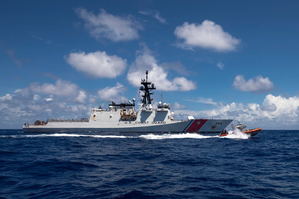 USCGC Munro WMSL-755 L76cm Ship Model