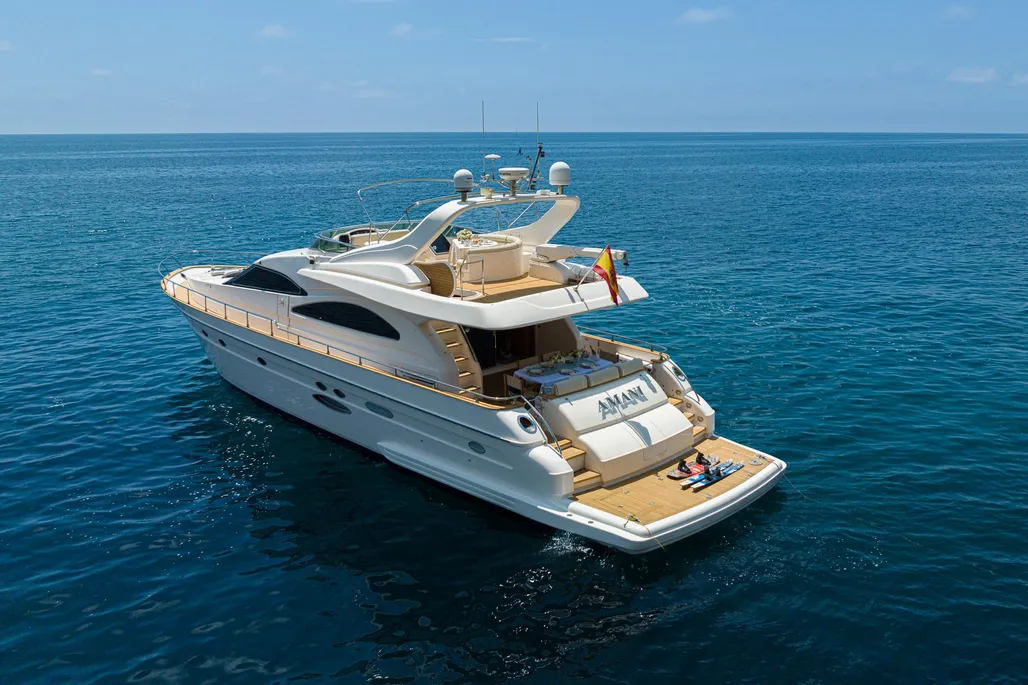 Spanish Astondoa 73 (Flybridge Series) 30 Inches Ship Model