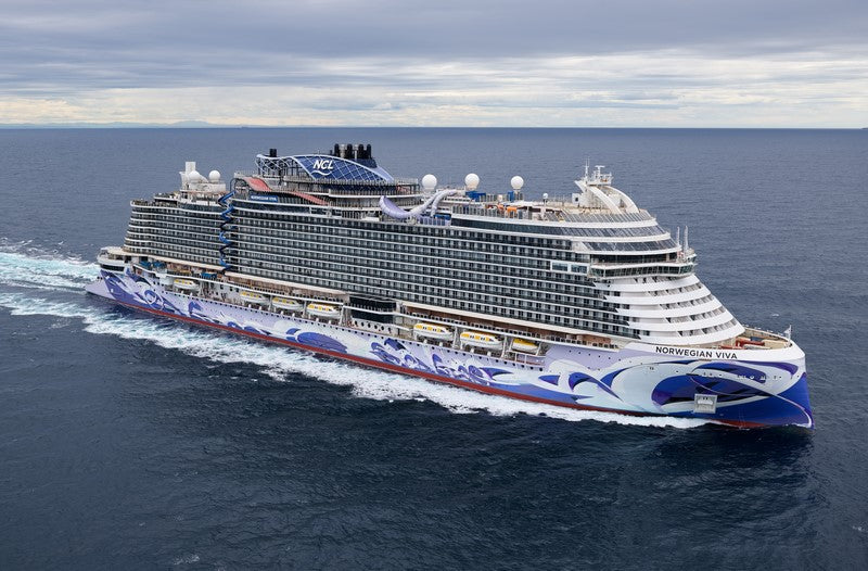 American Norwegian Viva (Prima Class) – Norwegian Cruise Line 30 Inches Ship Model
