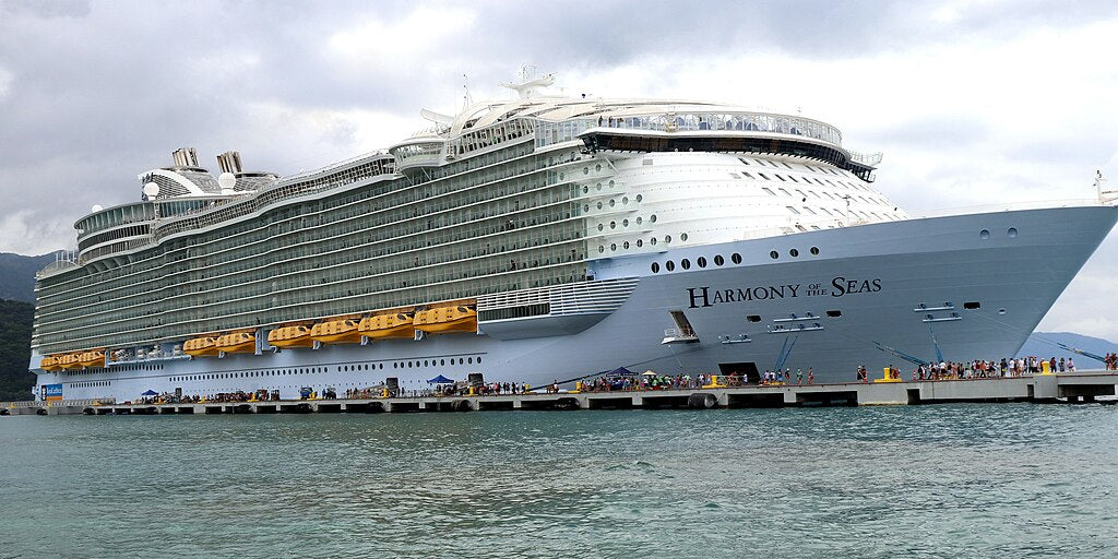 American Harmony of the Seas (Oasis Class) – Royal Caribbean 30 Inches Ship Model