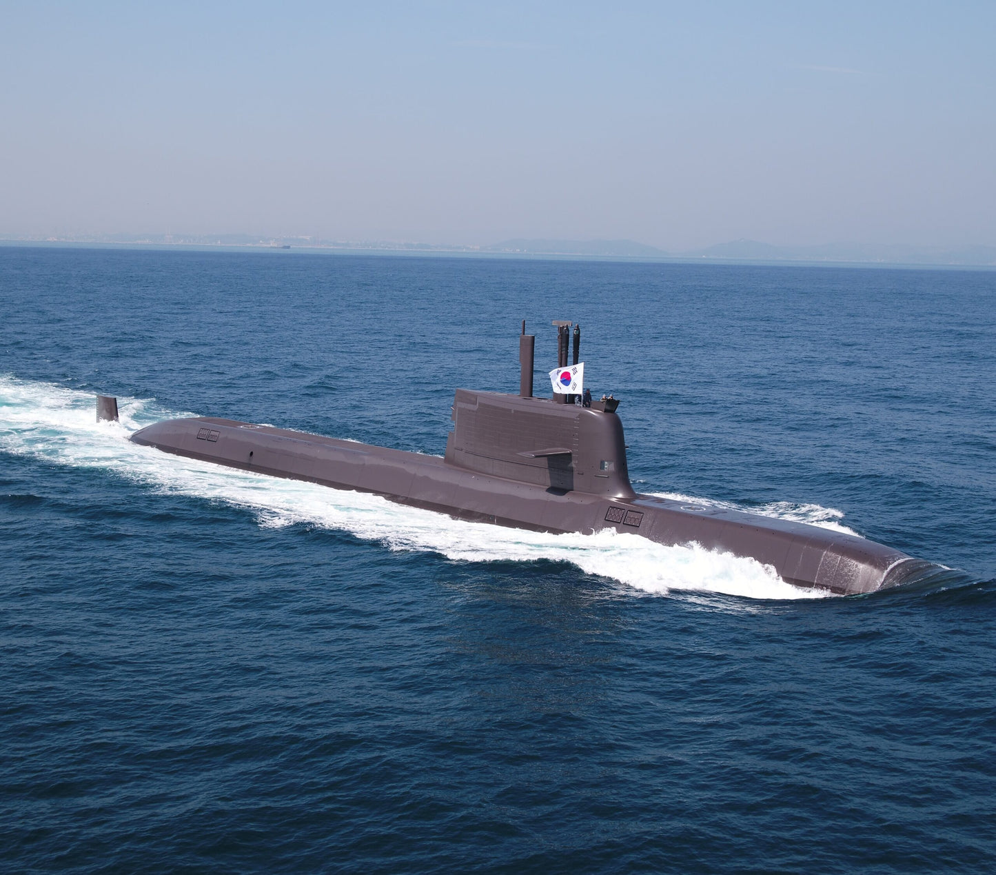 South Korean Dosan Ahn Changho Submarine (KSS-III) 30 Inches Model