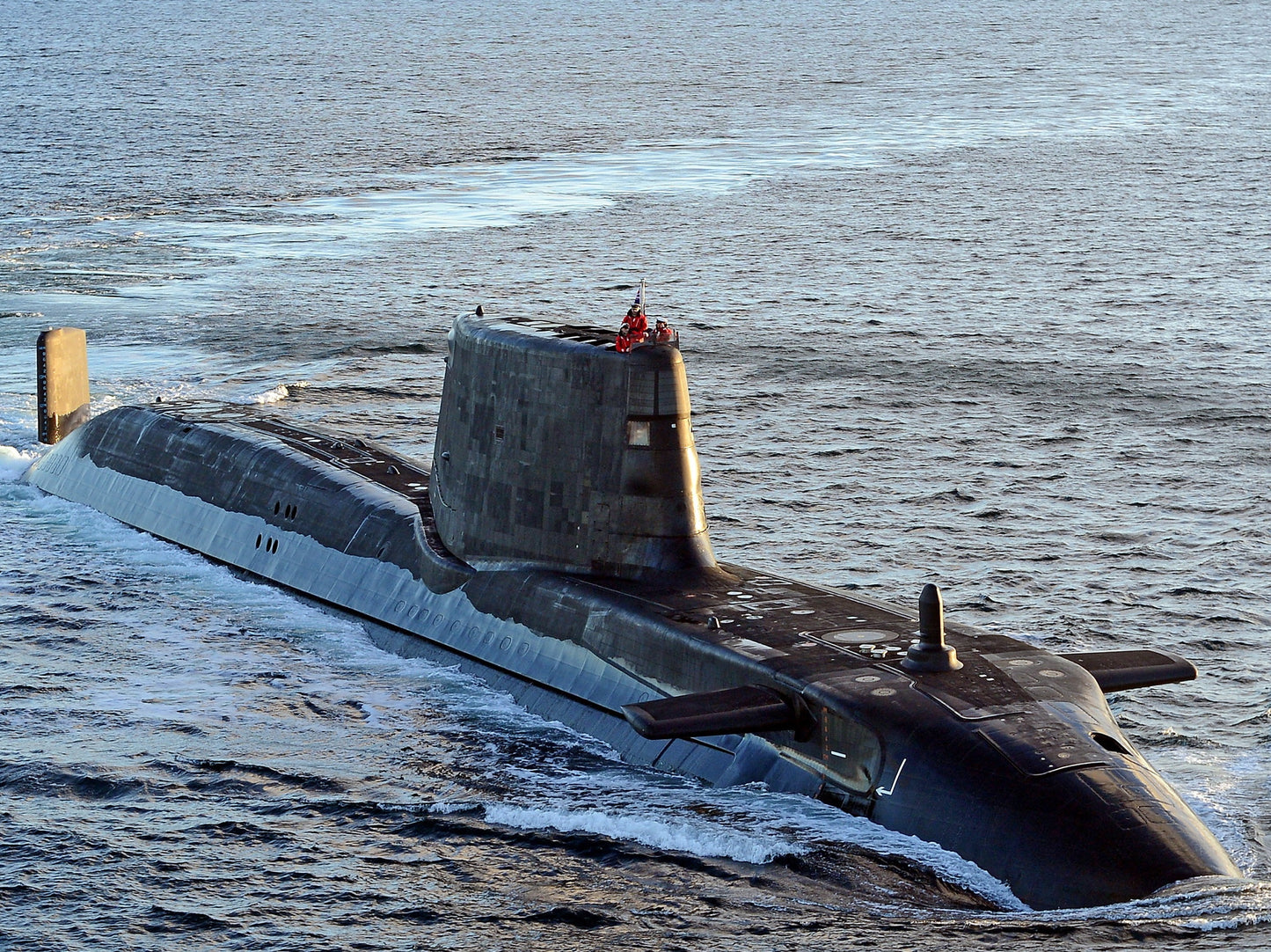 Royal Navy HMS Astute Submarine (S119-Astute Class) 30 Inches Model