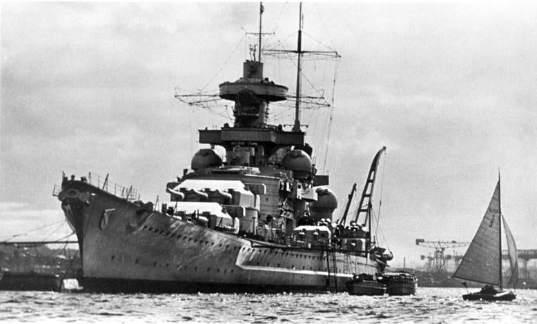 Germany Scharnhorst-Class 30 Inches Battleship Model