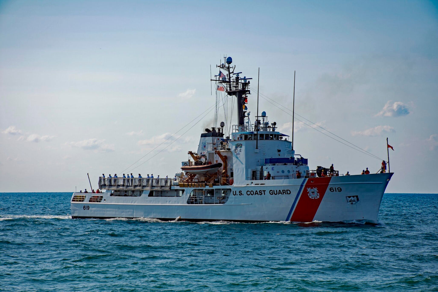 USCGC Confidence WMEC-619 L91cm Ship Model