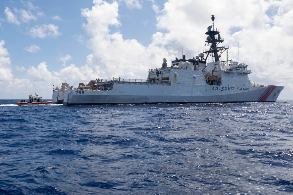 USCGC Munro WMSL-755 L76cm Ship Model
