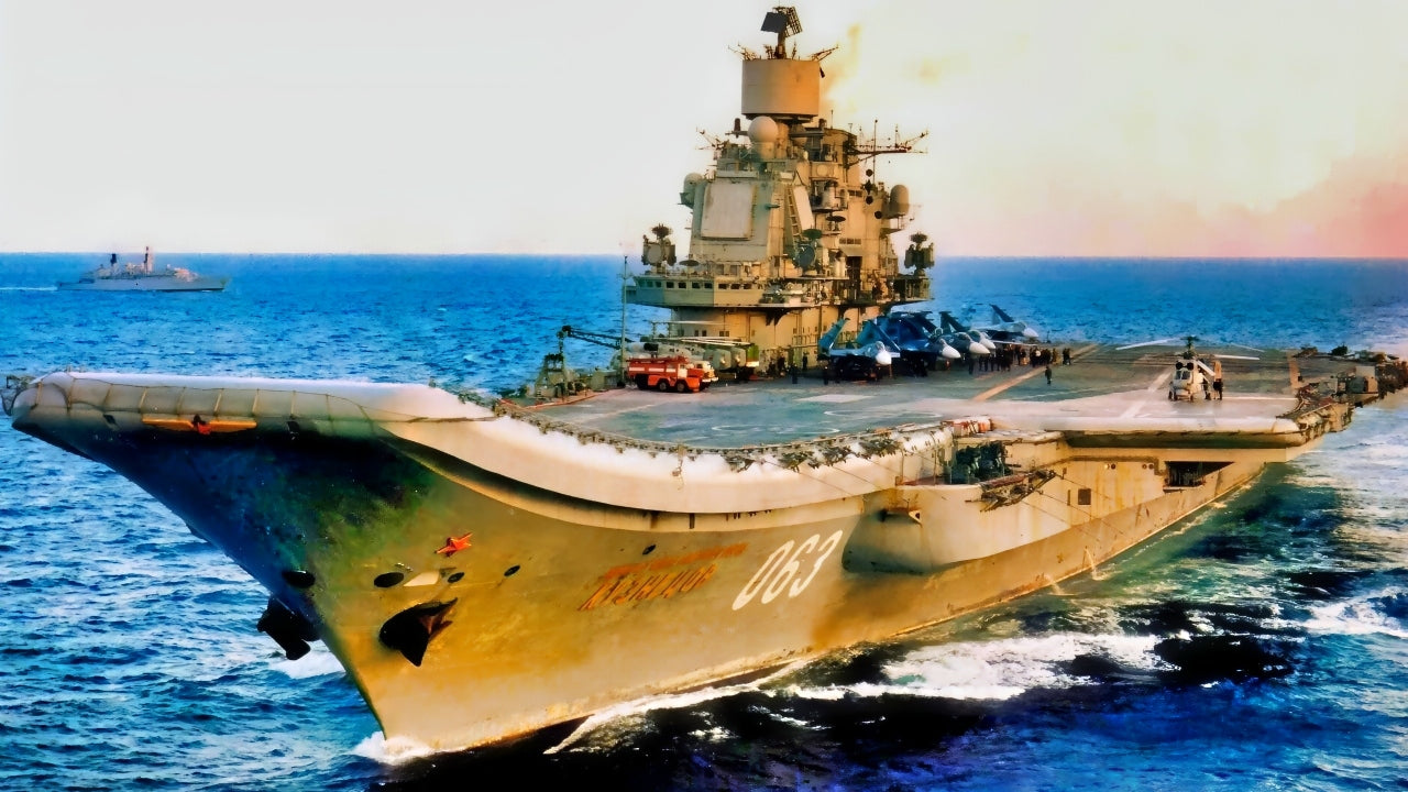 Russian Admiral Nakhimov (Kirov-Class Battlecruiser 063) 30 Inches Model