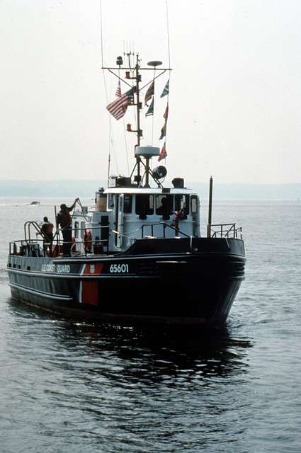 USCGC Hawser (WYTL-65610) L76cm Ship Model