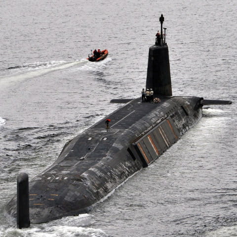 Royal Navy HMS Vanguard Submarine (Vanguard class sub) 30 Inches Model