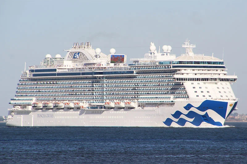 American Enchanted Princess (Royal-Class) Cruise Ship 36 Inches Model