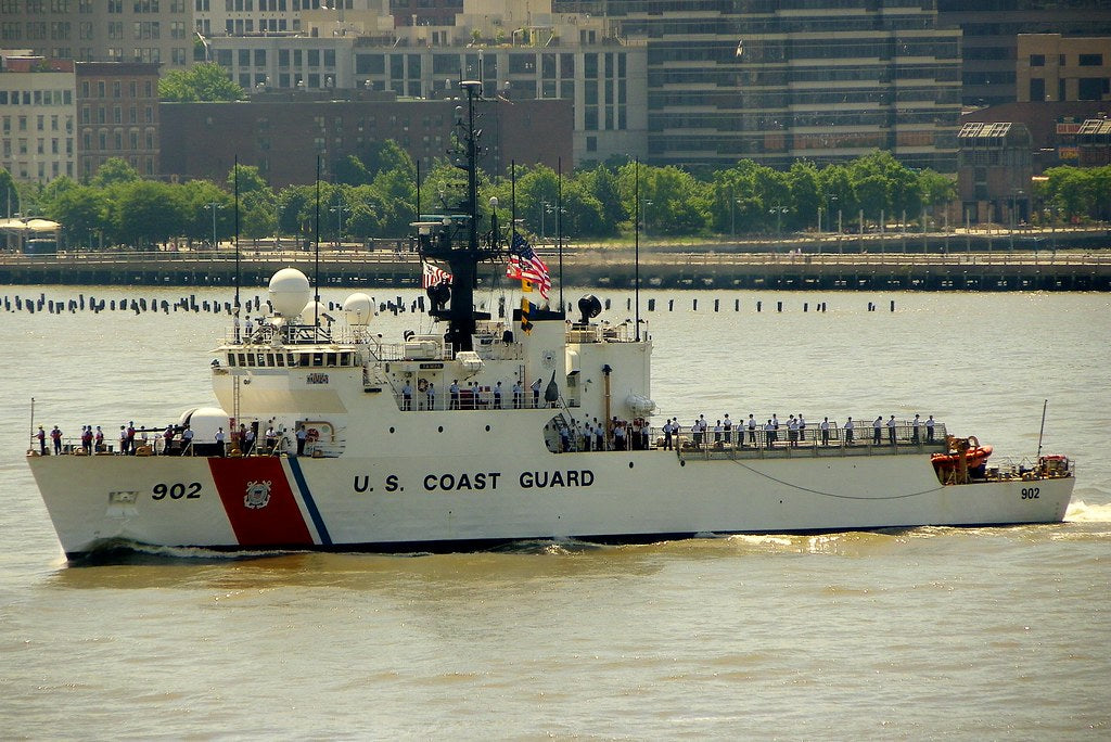 USCGC Tampa WMEC-902 L76cm Ship Model