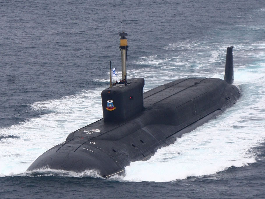 Russian K-535 Yuriy Dolgorukiy Borei-Class Submarine (Project 955) 30 Inches Model