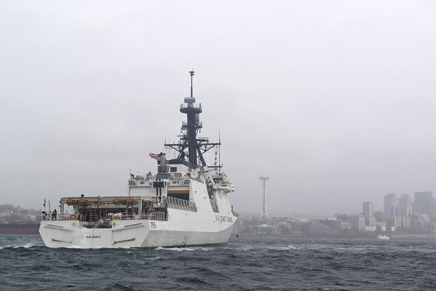 USCGC Munro WMSL-755 L76cm Ship Model