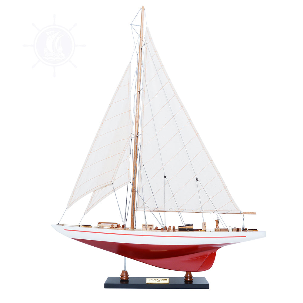 ENDEAVOUR PAINTED L60 Model Yacht | Fully Assembled Wooden Ship Model For Wholesale