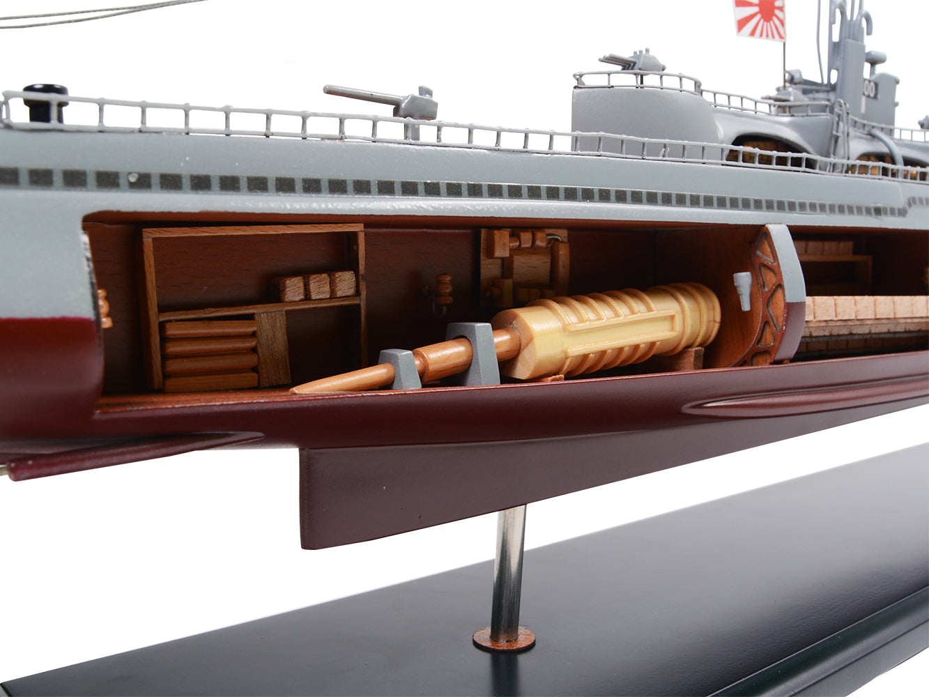 B506 - Submarine Cutaway L70 L72
