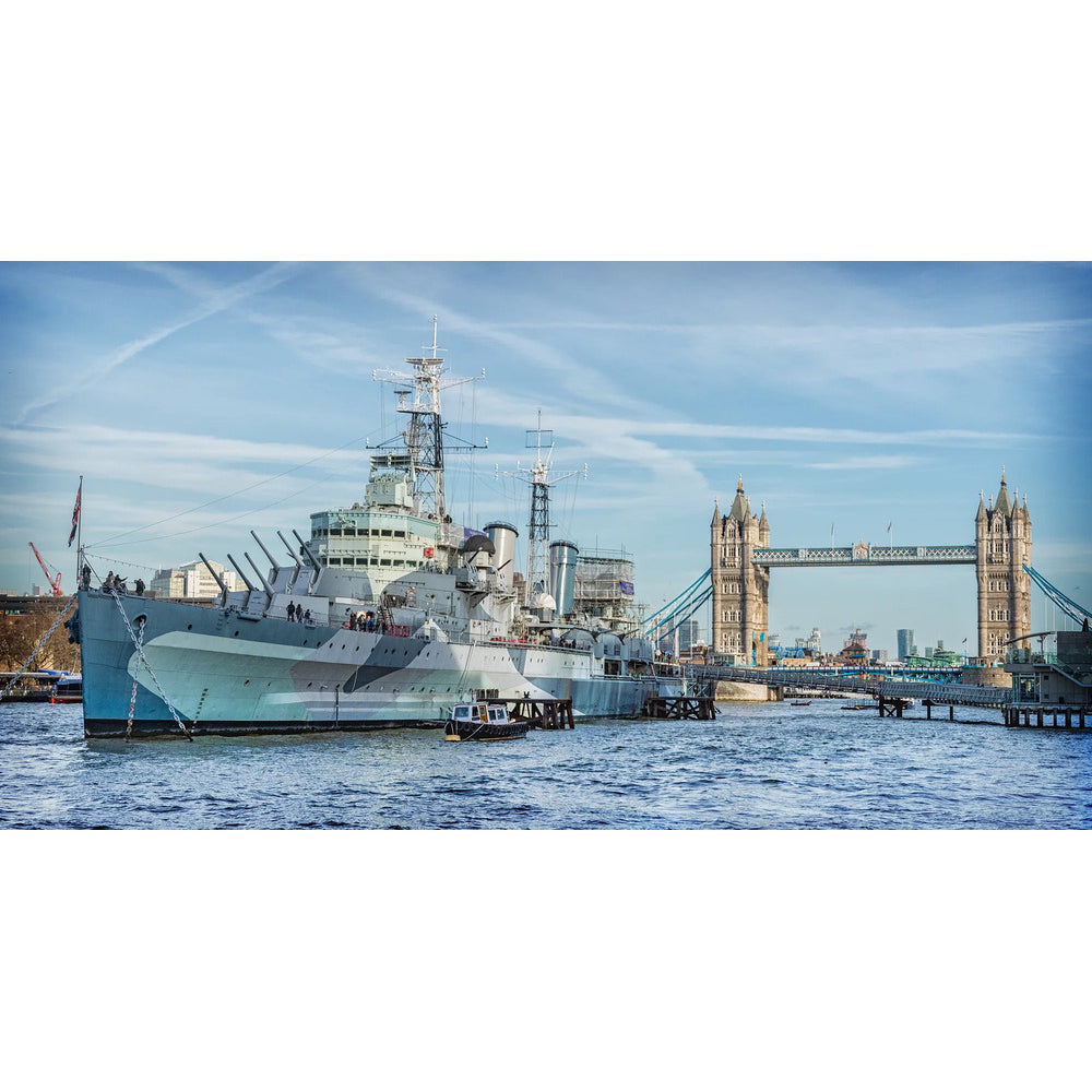 HMS Belfast (C35) Town-Class Light Cruiser 36 Inches Model