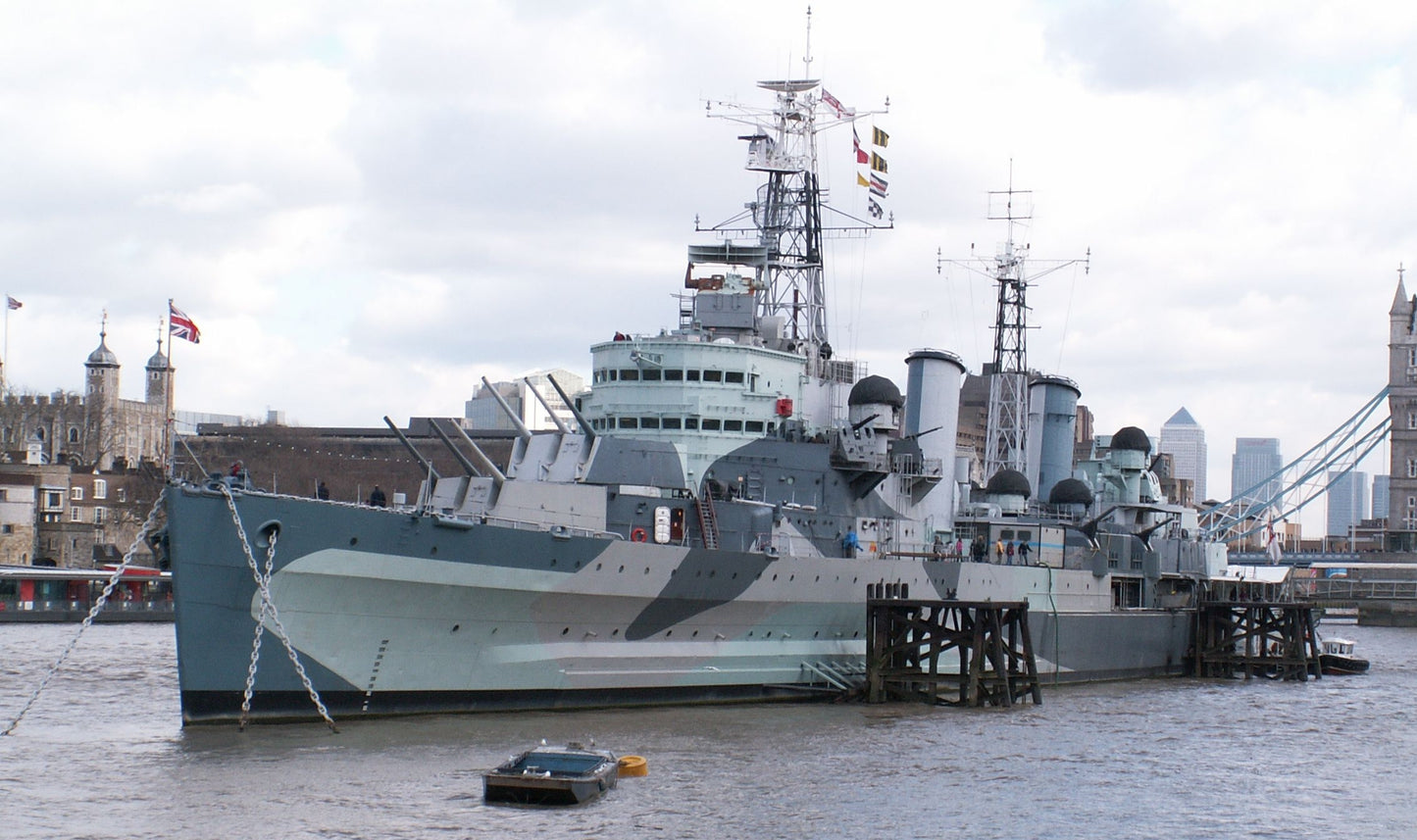 HMS Belfast (C35) Town-Class Light Cruiser 36 Inches Model