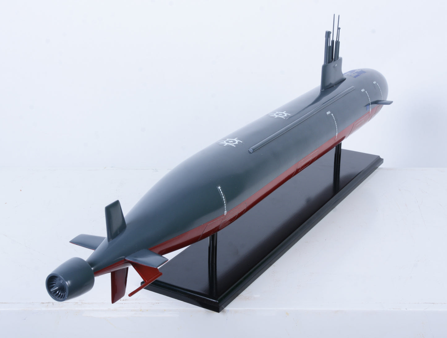 USS Seawolf Submarine (SSN-21) 30 Inches Model