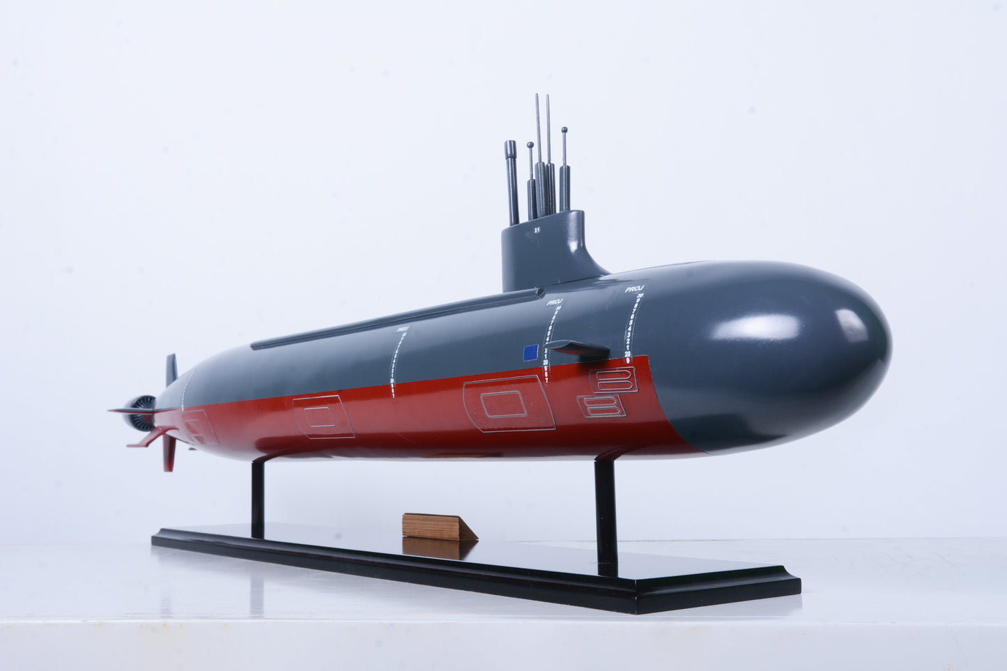 USS Seawolf Submarine (SSN-21) 30 Inches Model