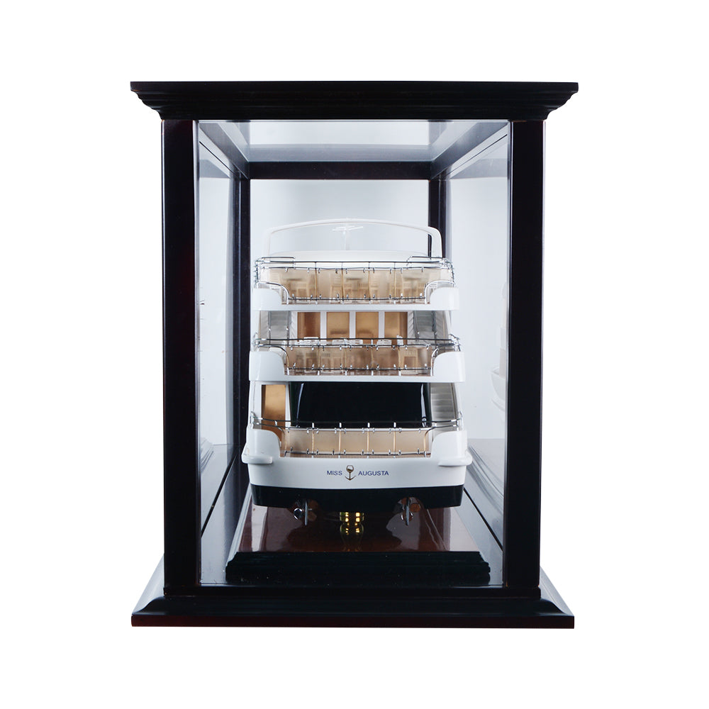 B510 - Display case