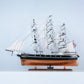 T123C - Cutty Sark (curved sail)