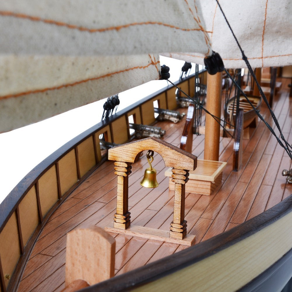LYNX MODEL SHIP PAINTED | High-quality | Fully Assembled Wooden Ship Models For Wholesale