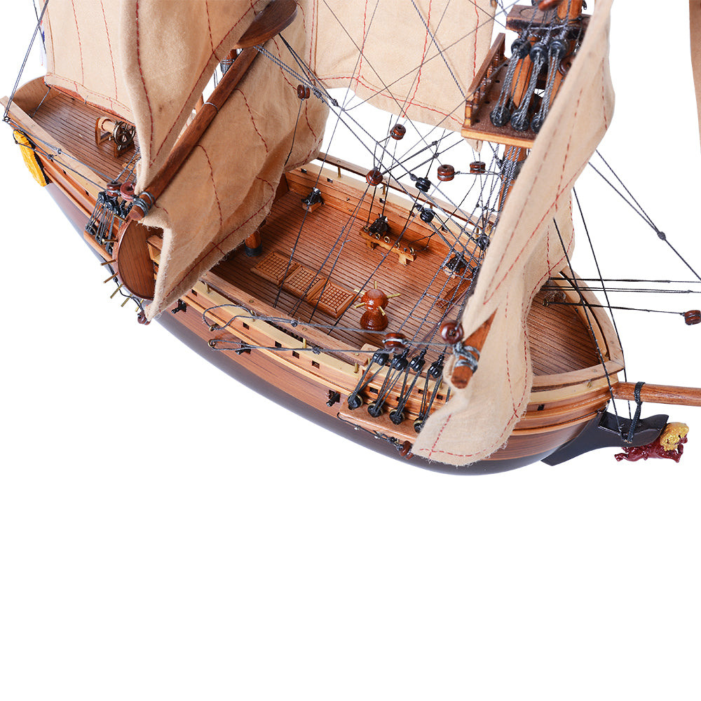 T402 - Dutch Slave Ship L40
