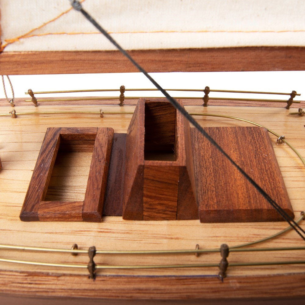 COLUMBIA Model Yacht Medium  Fully Assembled Wooden Ship Model For Wholesalec