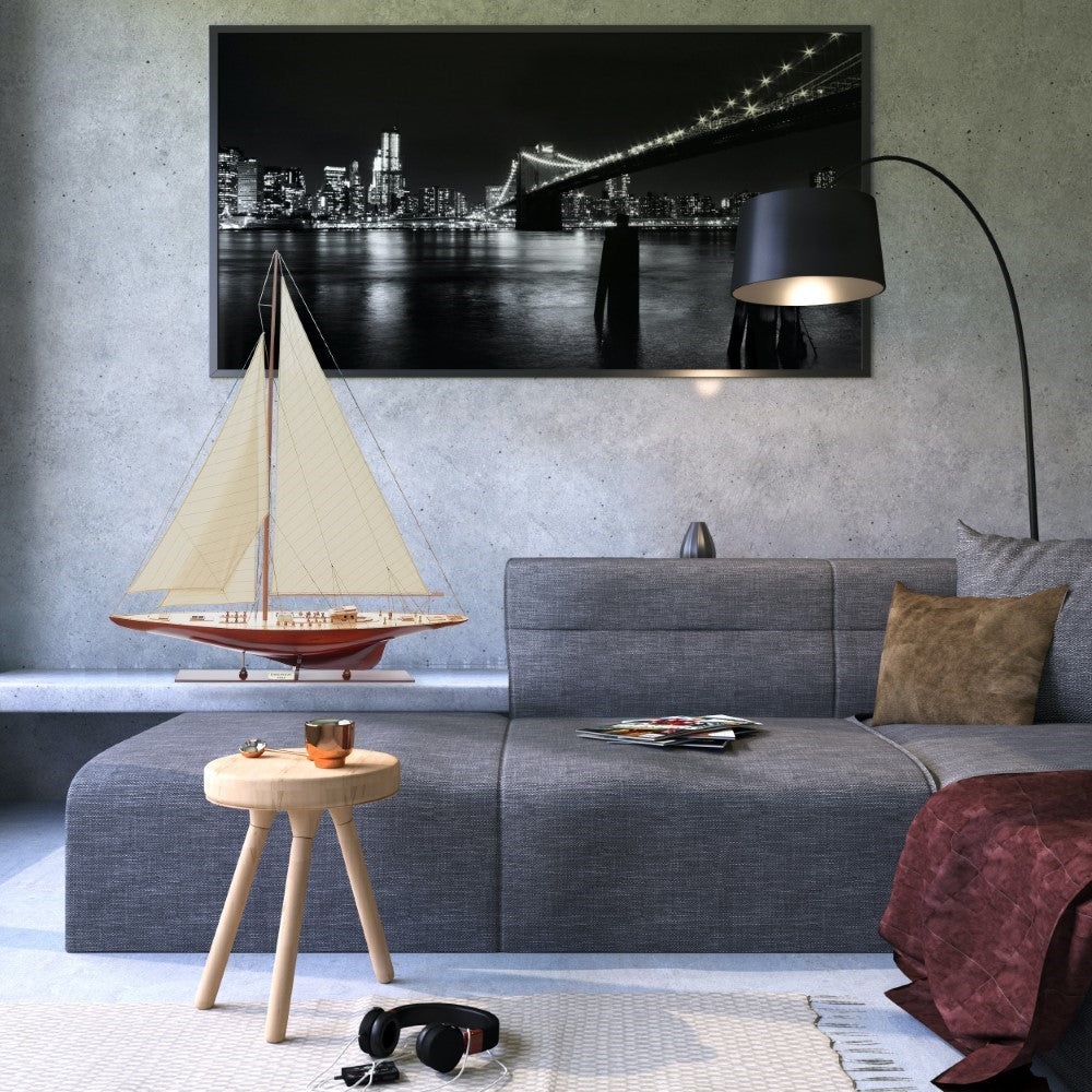 ENDEAVOUR XXL Model Yacht - Fully Assembled Wooden Ship Model For Wholesale