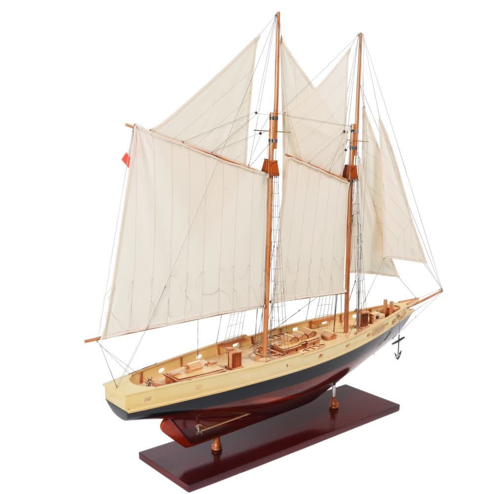 BLUENOSE II PAINTED L Model Yatch Partially Assembled Wooden Yacht Model For Wholesale