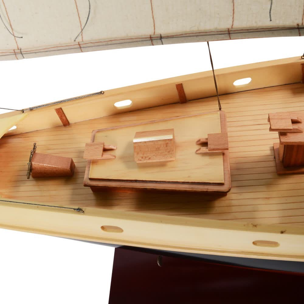 BLUENOSE II PAINTED L Model Yatch Partially Assembled Wooden Yacht Model For Wholesale