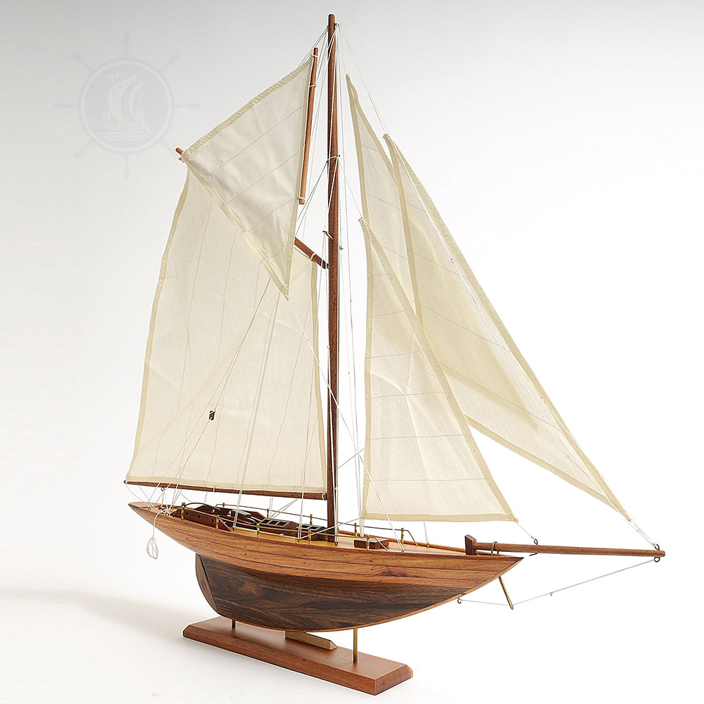 PEN DUICK Model Yacht Small | Fully Assembled Wooden Ship Model For Wholesale