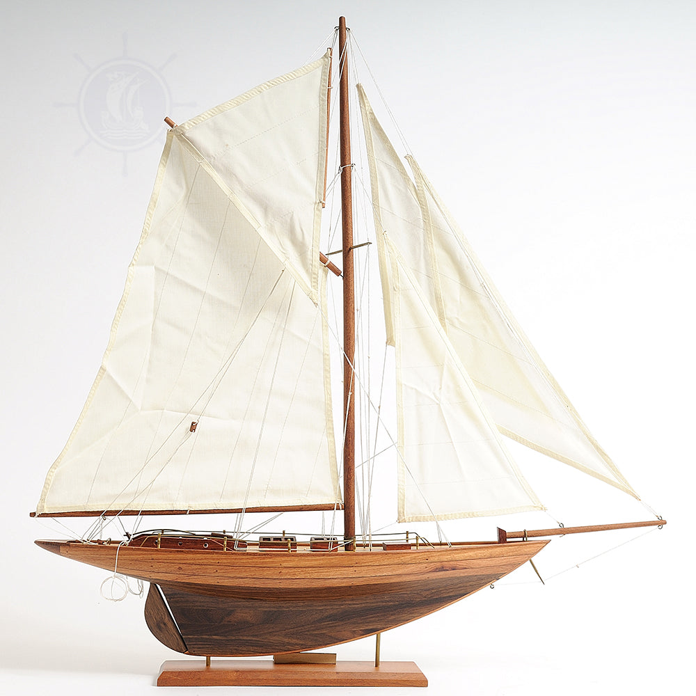 PEN DUICK Model Yacht Small | Fully Assembled Wooden Ship Model For Wholesale