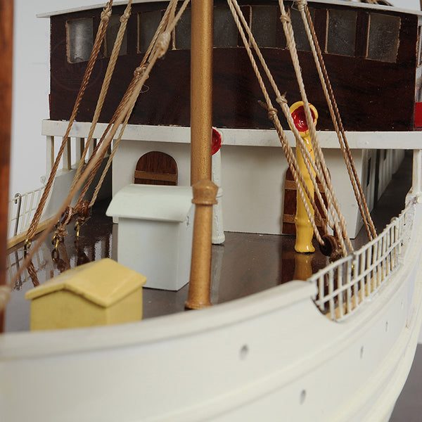KORSHOLM L62 | High-quality Cruiser| Fully Assembled Wooden Model Ship For Wholesale