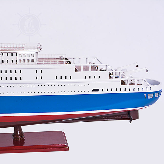 QUEEN ELIZABETH 2 MODEL SHIP | High-quality | Fully Assembled Wooden Ship Models For Wholesale