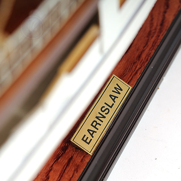 EARNSLAW PAINTED L60 | High-quality Cruiser| Fully Assembled Wooden Model Ship For Wholesale