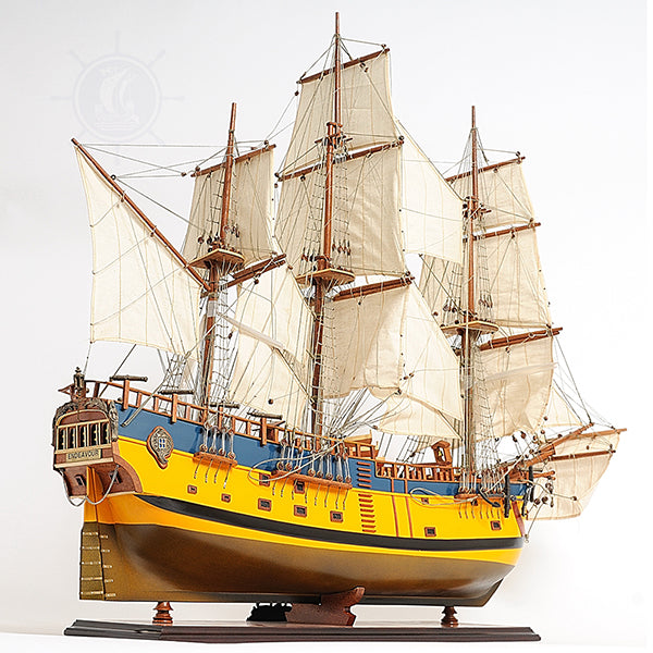 HMS ENDEAVOUR PAINTED | High-quality | Fully Assembled Wooden Ship Models For Wholesale