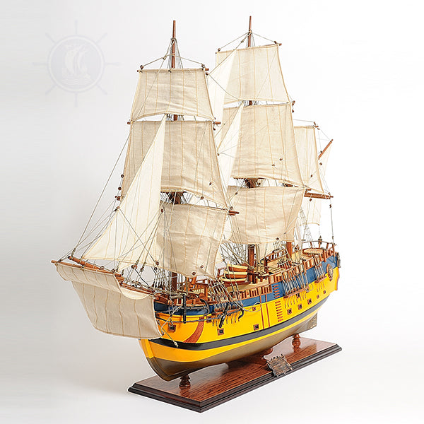 HMS ENDEAVOUR PAINTED | High-quality | Fully Assembled Wooden Ship Models For Wholesale