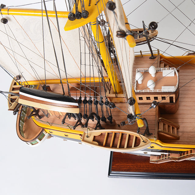 AMERIGO VESPUCCI CPF | High-quality | Fully Assembled Wooden Ship Models For Wholesale